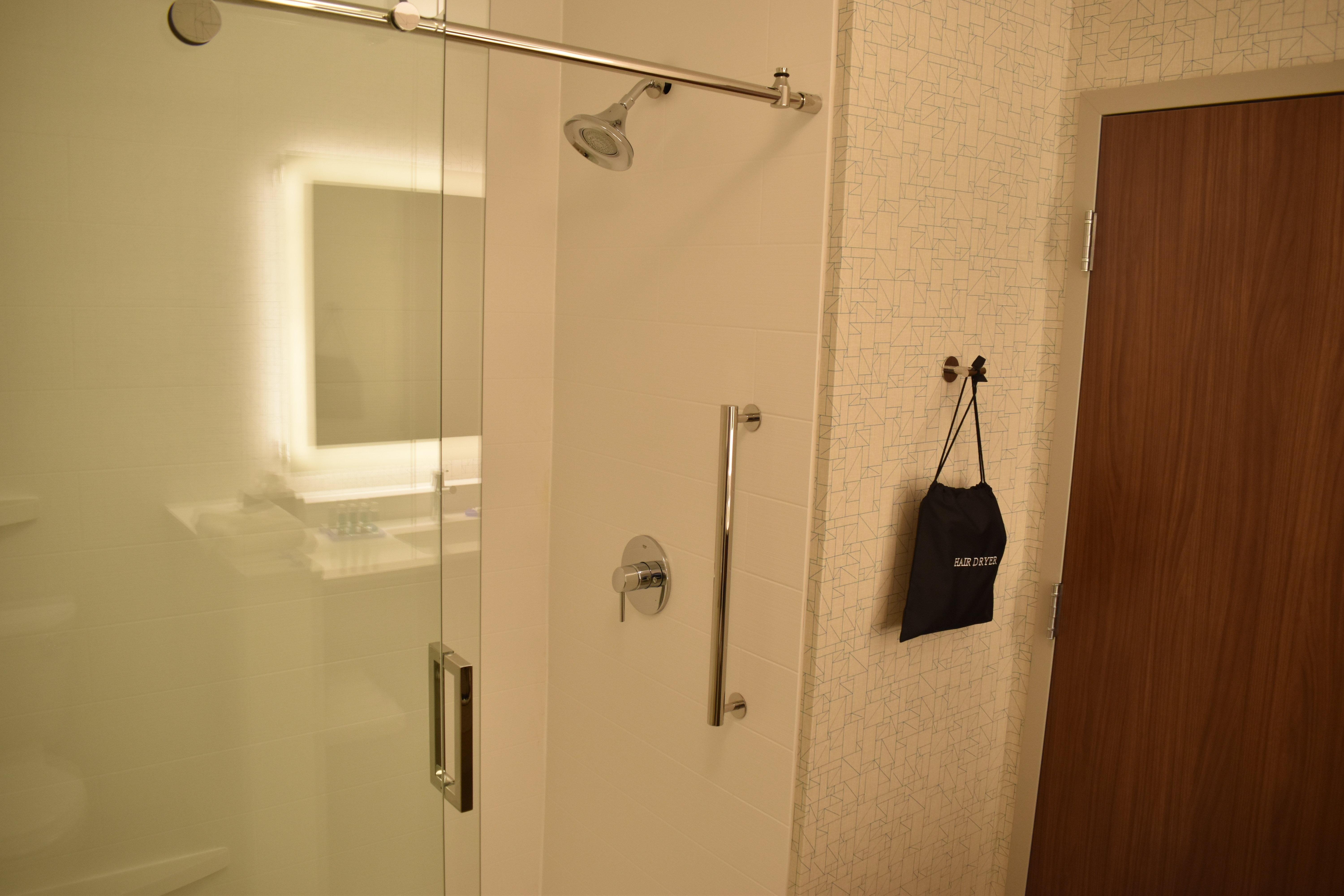 Holiday Inn Express & Suites - Boston South - Randolph By Ihg מראה חיצוני תמונה